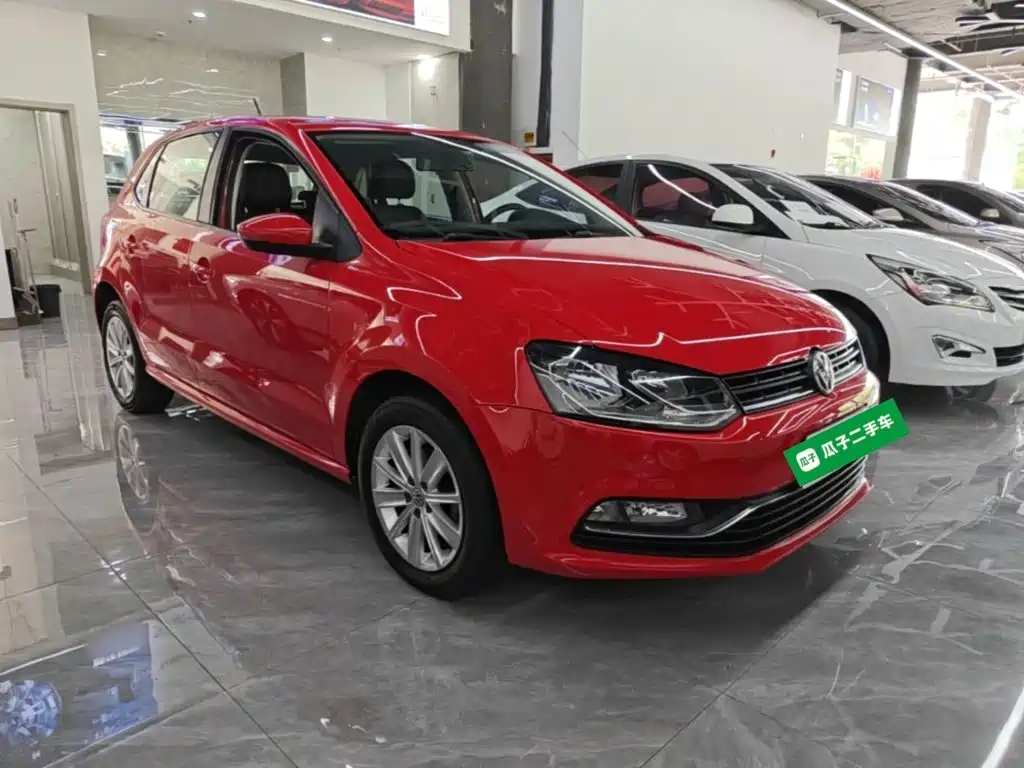 Volkswagen Polo 2015 — фото 4