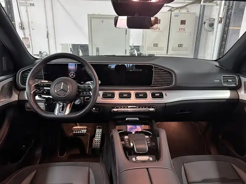 Mercedes-Benz GLE AMG 2025 — фото 7