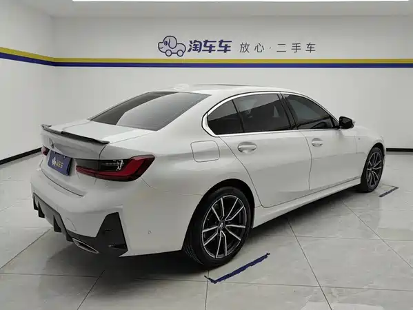 BMW 3 Series 2024