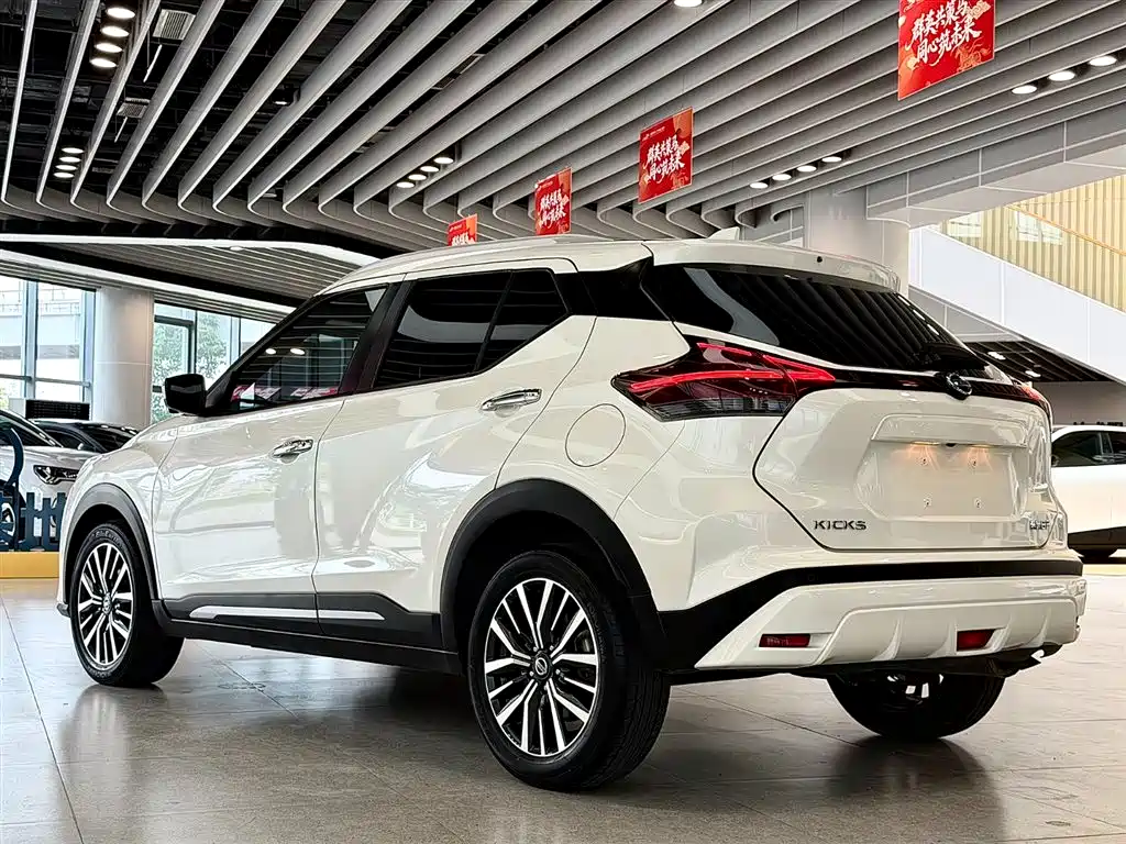 Nissan Kicks 2023 — фото 5