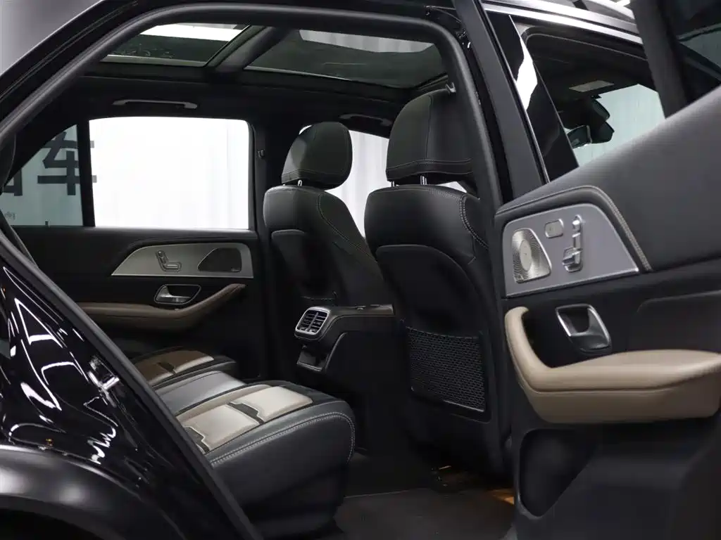 Mercedes-Benz GLE AMG 2021 — фото 25