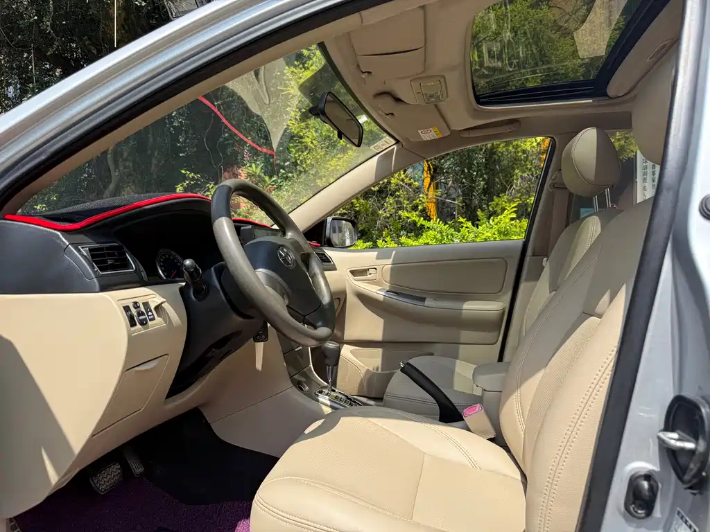Toyota Corolla 2015
