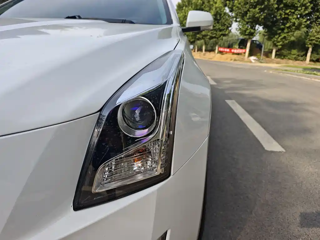 Cadillac ATS-L 2018 — фото 13