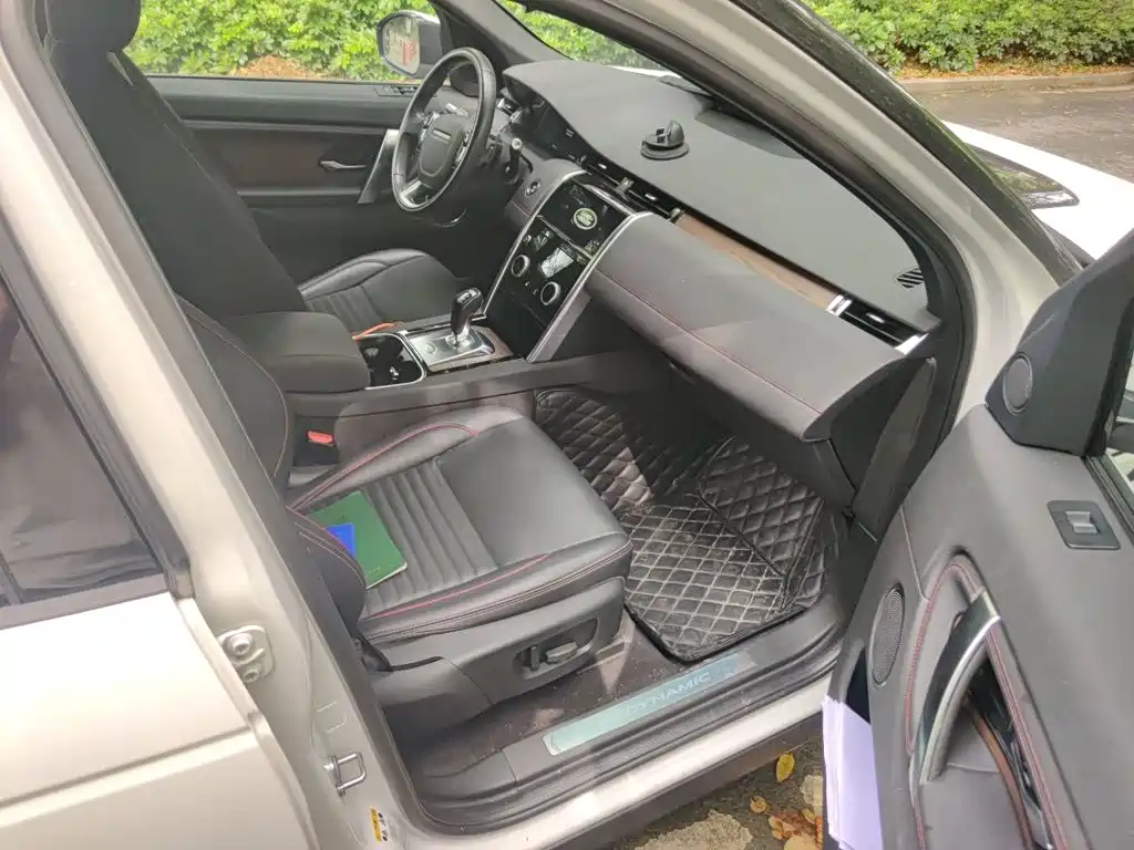 Land Rover Discovery Sport 2020 — фото 21