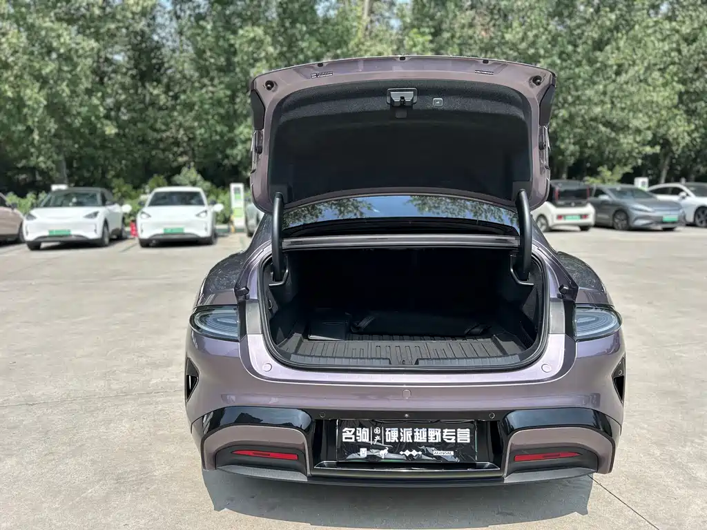 Xiaomi SU7 2024 — фото 24