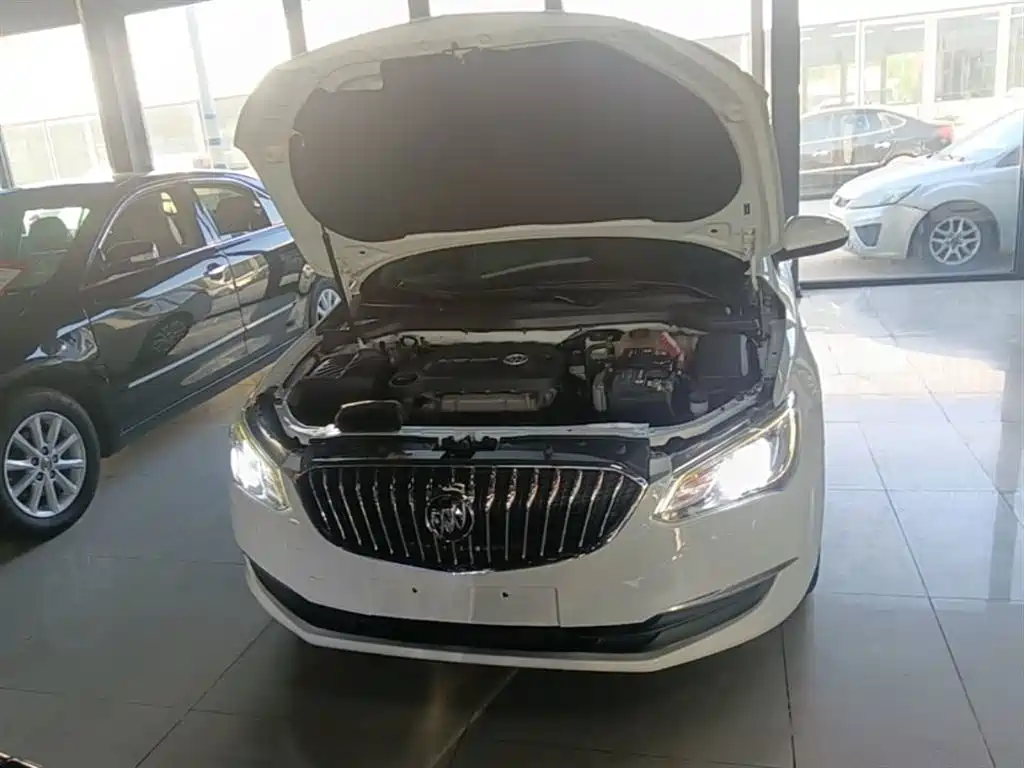 Buick Excelle 2017 — фото 20