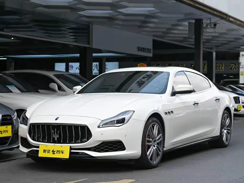 Maserati Quattroporte 2019 — фото 1
