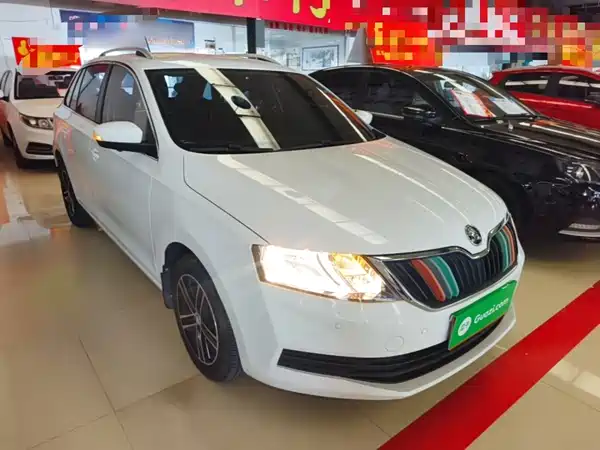 Skoda Rapid Spaceback 2019