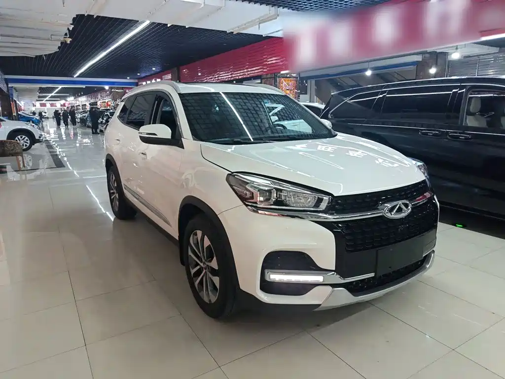 Chery Tiggo 8 2018 — фото 22