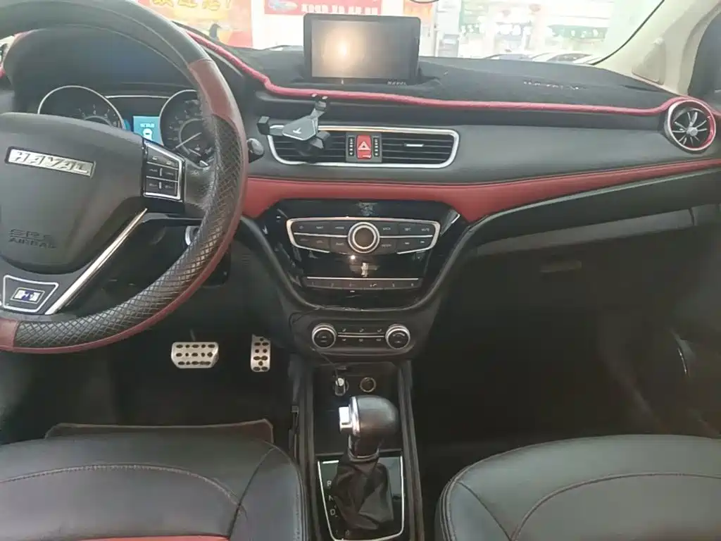 Haval H1 2016 — фото 13