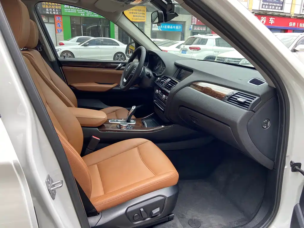 BMW X3 2015 — фото 17