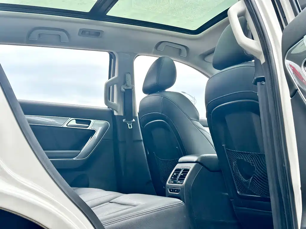 Haval H6 Coupe 2015 — фото 30