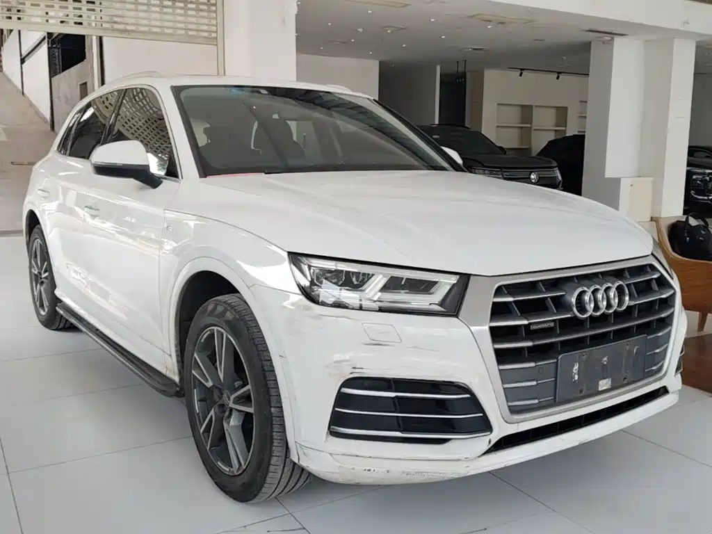 Audi Q5L 2018 — фото 4