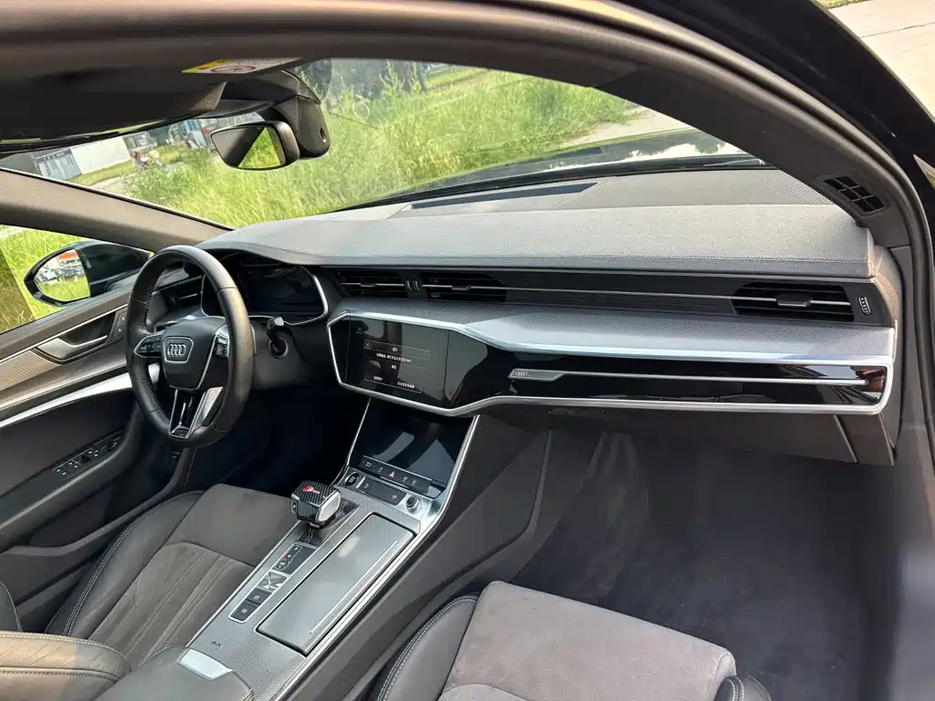 Audi A6L 2021 — фото 15