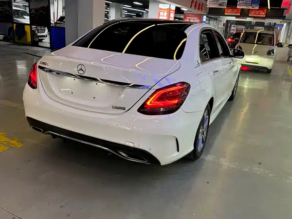 Mercedes-Benz C-Class 2019
