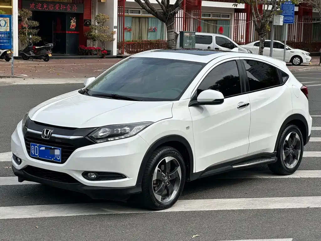 Honda Vezel 2017 — фото 1