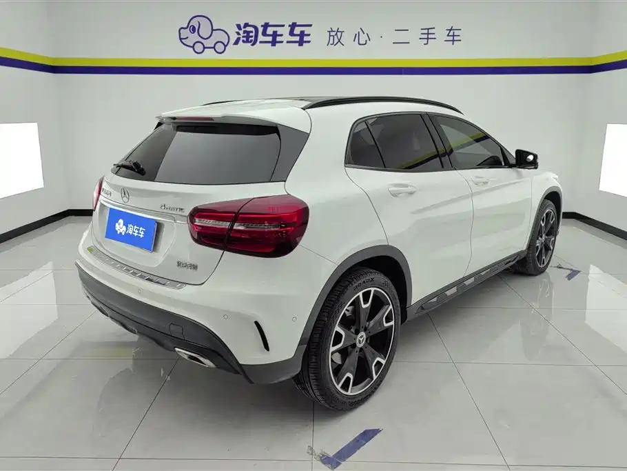 Mercedes-Benz GLA 2018 — фото 3
