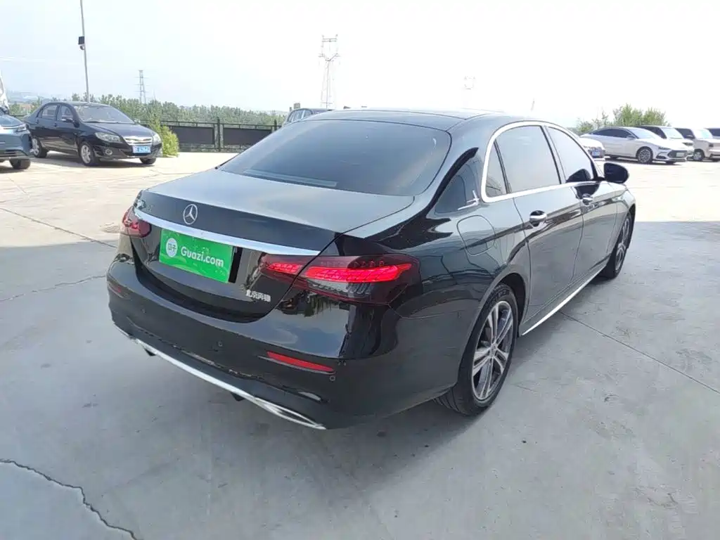 Mercedes-Benz E-Class 2023