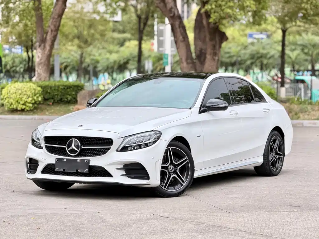 Mercedes-Benz C-Class 2022 — фото 1