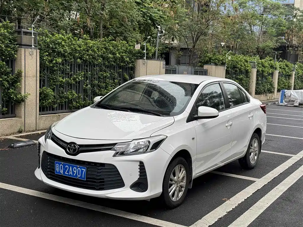 Toyota Vios 2021 — фото 1