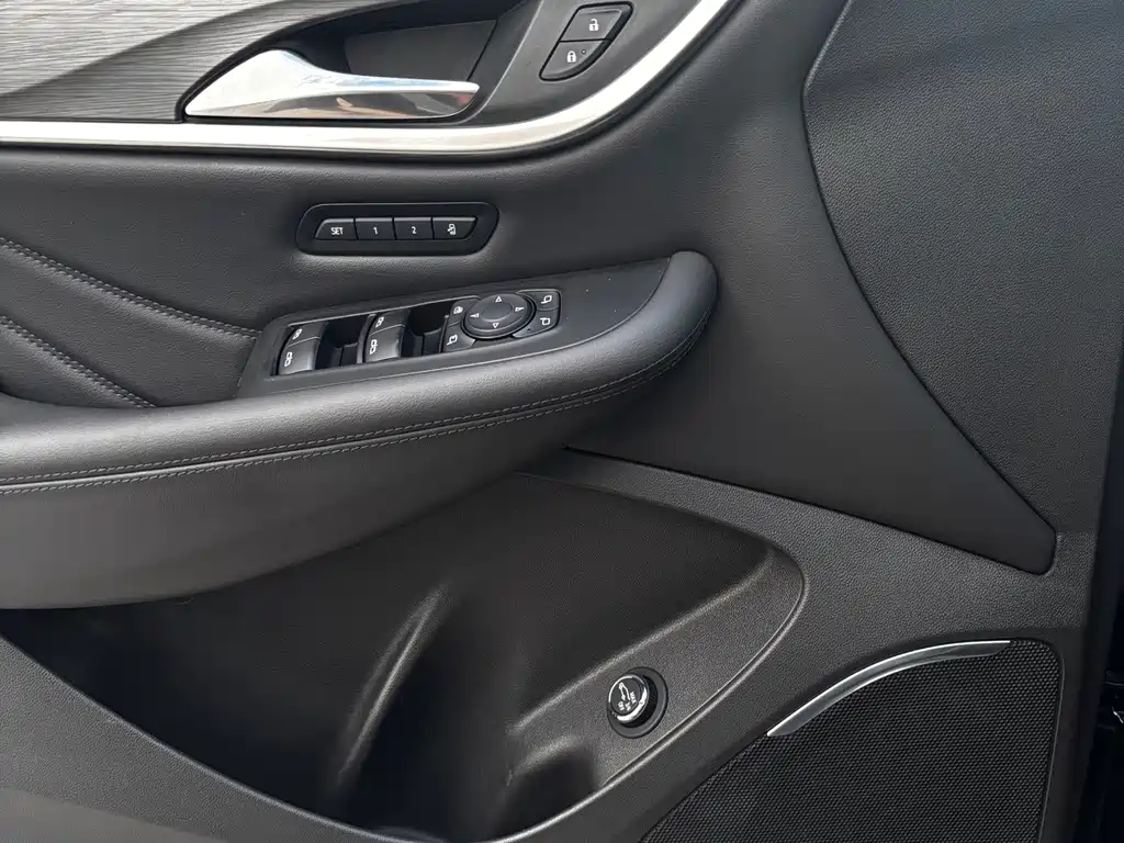 Buick Enclave 2021 — фото 10