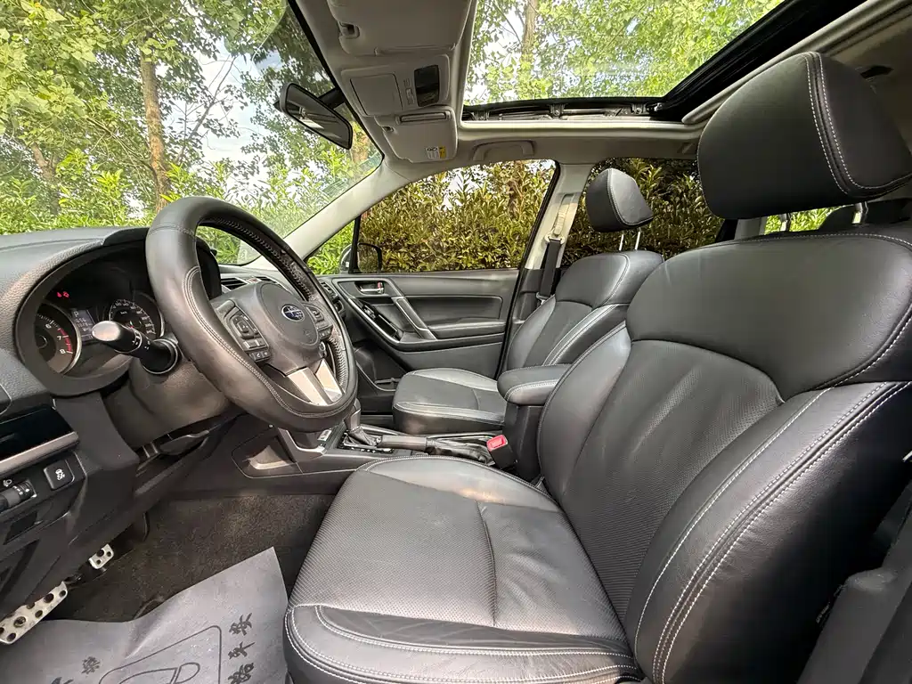 Subaru Forester 2016 — фото 6