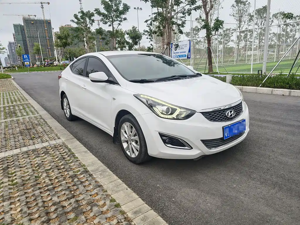 Hyundai Elantra Langdong 2017 — фото 3