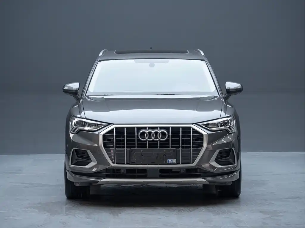 Audi Q3 2022 — фото 4