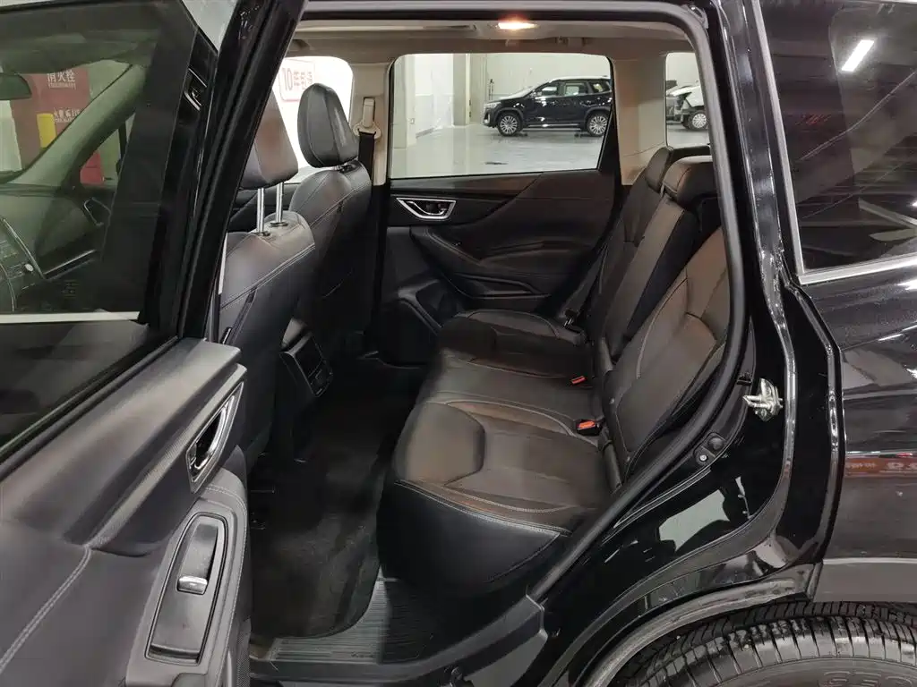 Subaru Forester 2019 — фото 15