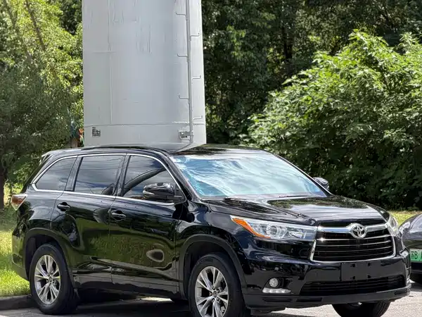 Toyota Highlander 2017