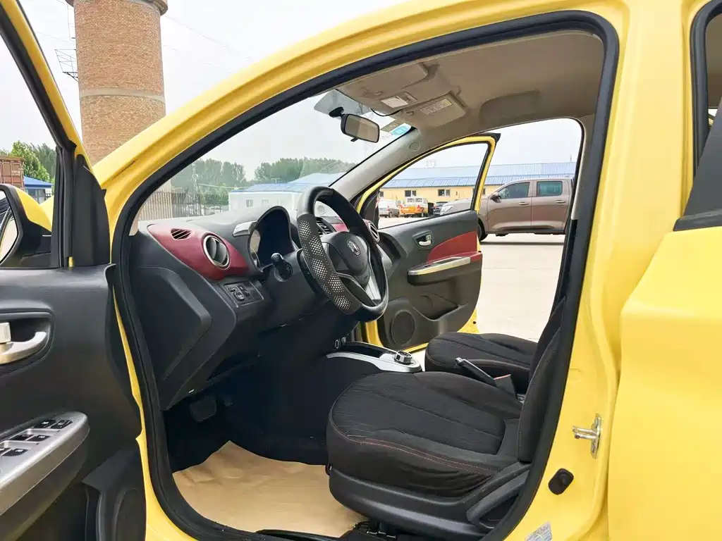 Changan BenBen 2015