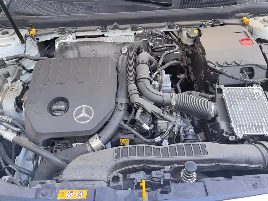 Mercedes-Benz A-Class 2024 — фото 10