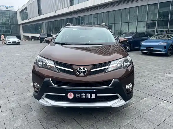 Toyota RAV4 2016