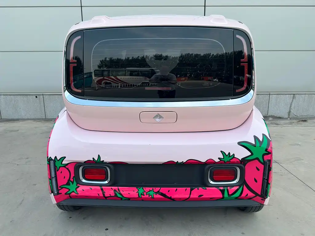 Baojun KiWi EV 2023 — фото 15