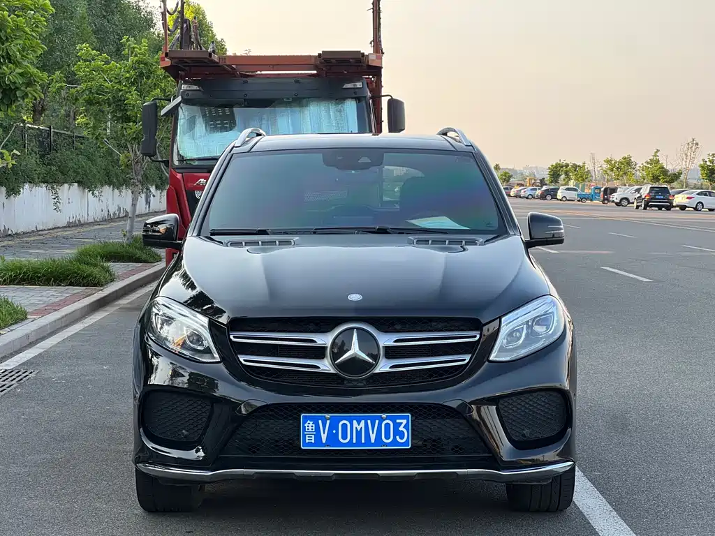 Mercedes-Benz GLE 2016