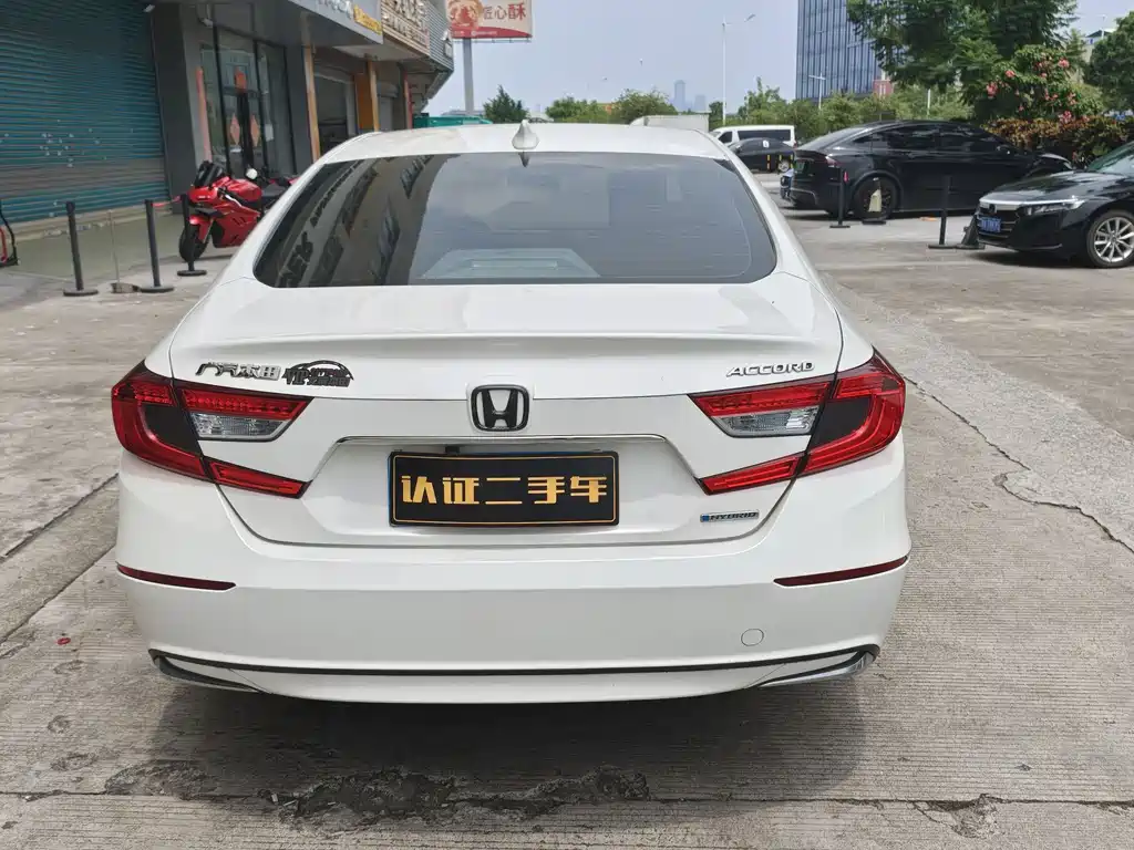 Honda Accord 2020 — фото 12