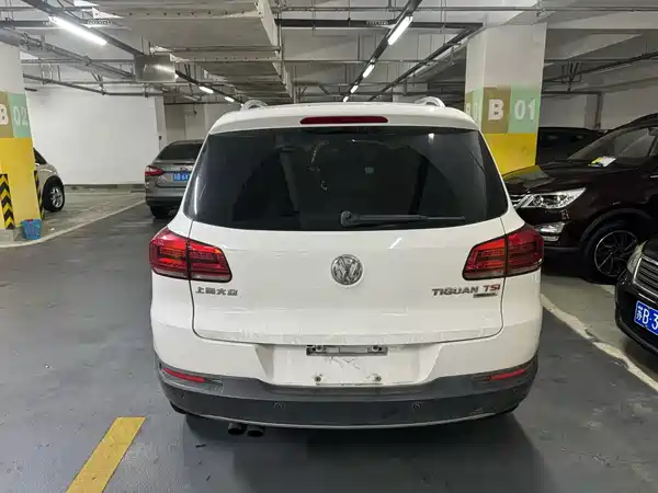 Volkswagen Tiguan 2014