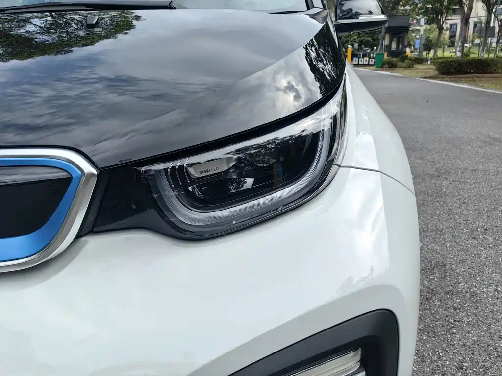 BMW i3 2018 — фото 15