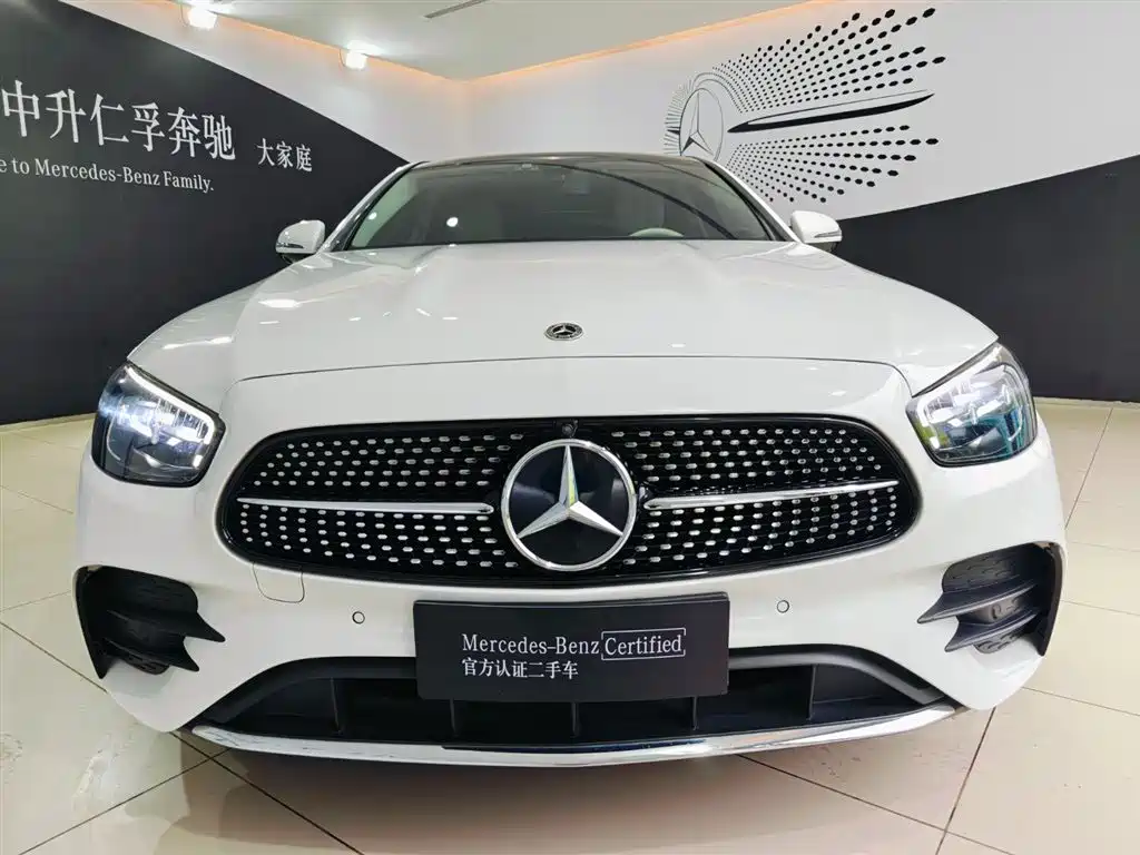 Mercedes-Benz E-Class 2022 — фото 2