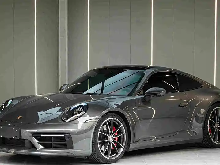 Porsche 911 2023