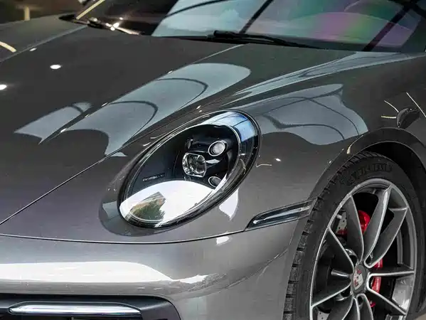 Porsche 911 2023