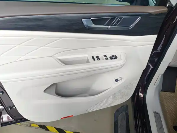 Volkswagen Viloran 2022