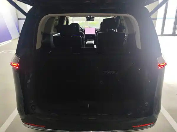 GAC Trumpchi E8 2024