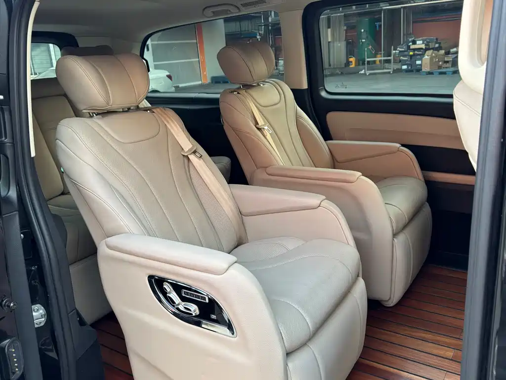 Mercedes-Benz Vito 2018 — фото 21