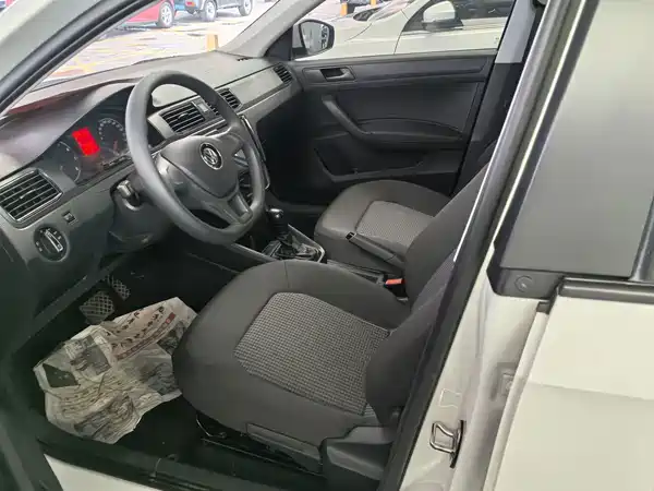 Volkswagen Santana 2021