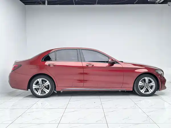 Mercedes-Benz C-Class 2019