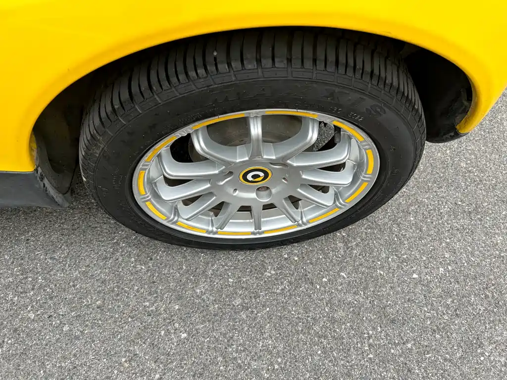 smart Fortwo 2014 — фото 10