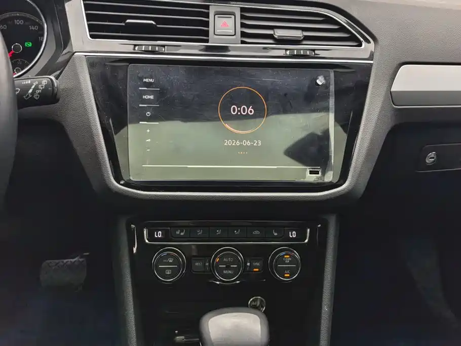 Volkswagen Tiguan L 2020 — фото 13