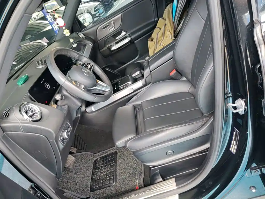 Mercedes-Benz GLB 2021 — фото 15