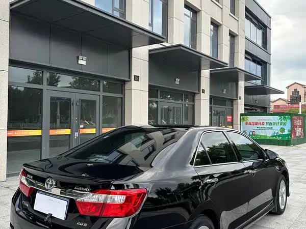 Toyota Camry 2014